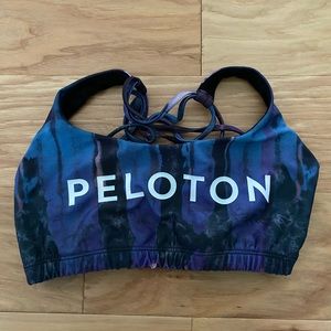 Peloton Onzie Tie Die sports bra small EUC rare